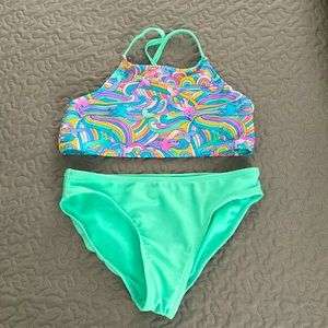 Girls two piece bathing suit ❤️
